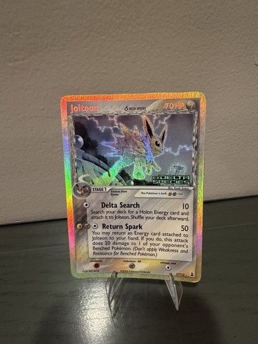 Carta pokémon jolteon 113 - pokémon,